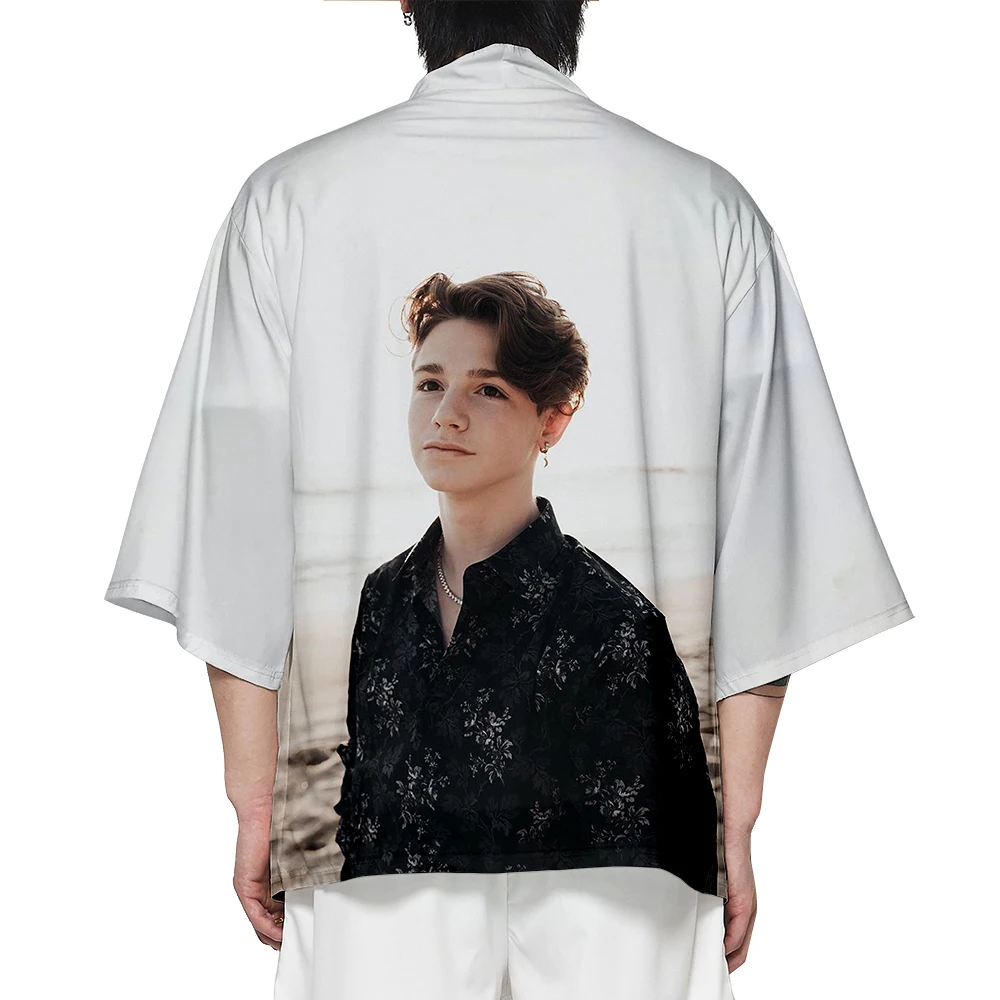 

Payton Moormeier Harajuku Kimono Men/Women Three Quarter Sleeve Japanese Style Blouse 2020 Casual Streetwear Clothes