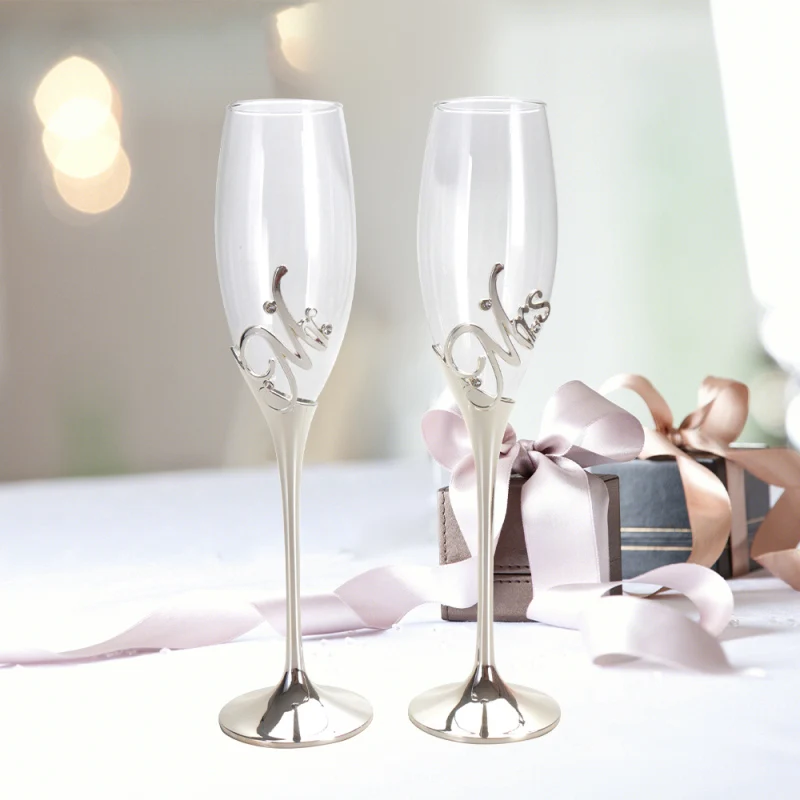 LASODY Crystal Champagne Flutes Silver Wedding Glasses Mr & Mrs Toasting Cups Gift Sets for Couples Engagement