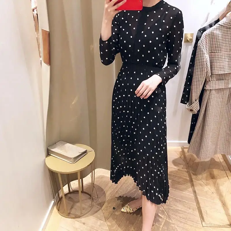 Женское осеннее шифоновое платье миди с цветочной вышивкой ТРАПЕЦИЕВИДНОЕ