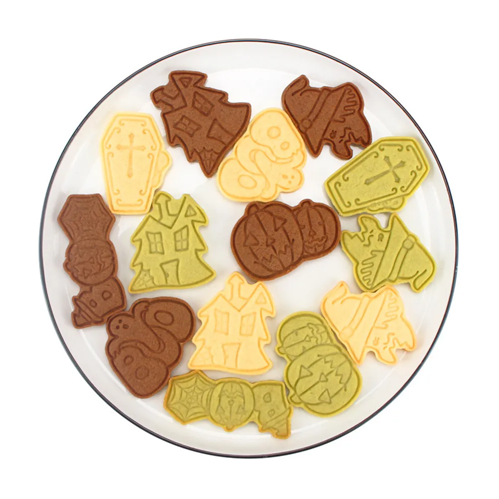

6pcs/set Halloween Shape Set Of Cookie Cutters 3d Cartoon Mold Plastic Pressing Fun Baking Molding Home Halloween Cookie Mould