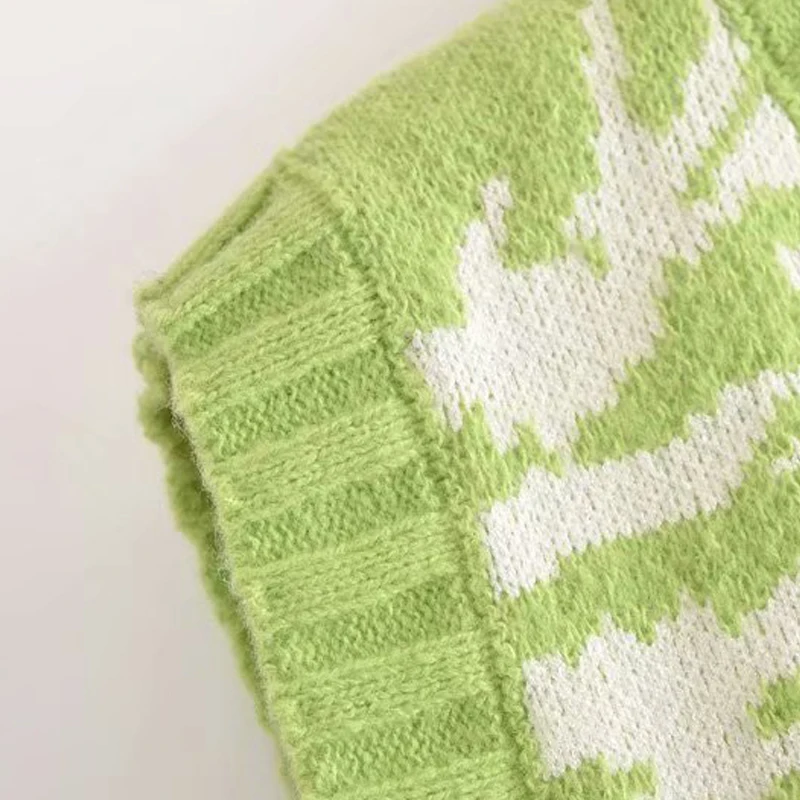 

Women Summer V-Neck Short Vests Waistcoats 2021 Casual Sleeveless Jacquard Female Sweet Knitting Split fork Vest Clothing