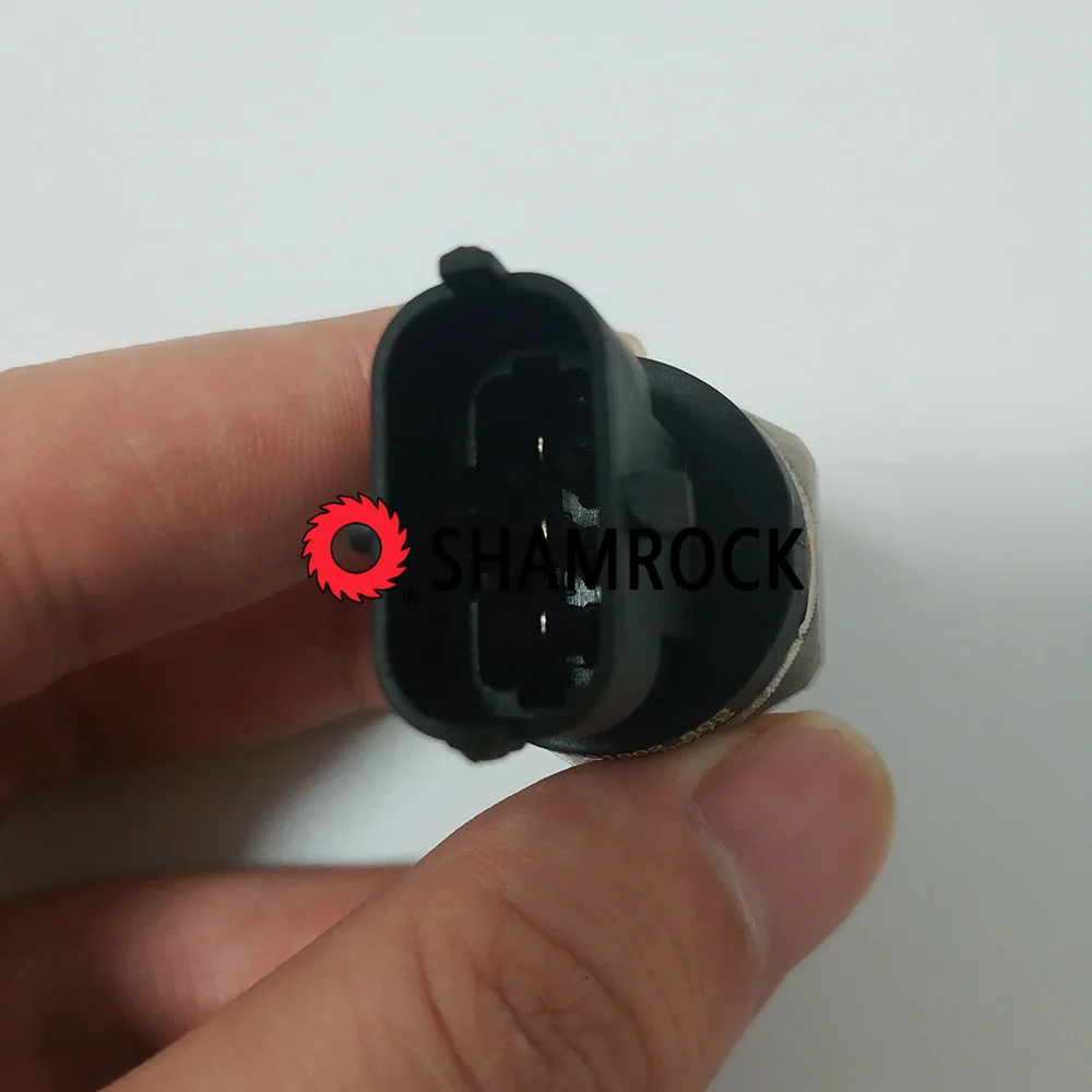 Датчик давления топливной рейки OEM 0281002864/0281006053 AALFA ROMEO CCHEVROLET fffiat IIVECO ежедневный OOPEL