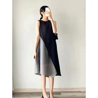 2021 summer new miyake pleated dress black and gray fake two stitching design in the long loose slim foreign style skirt