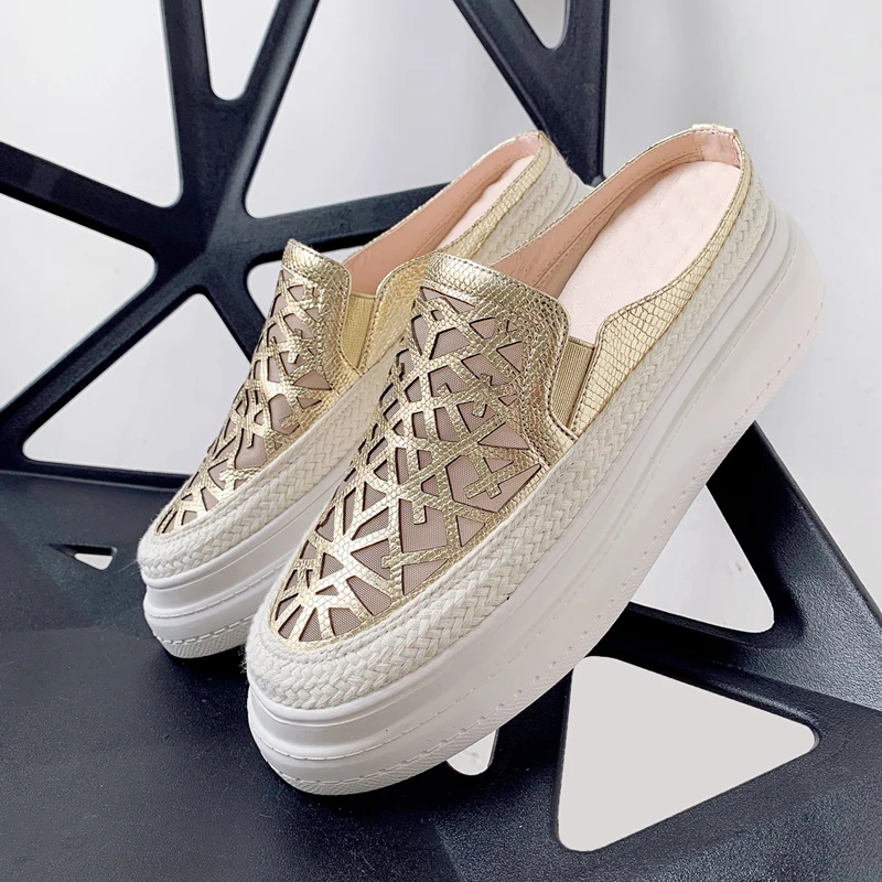 

Women Genuine Leather New Holes Platform Round Toe Slippers Lazy Net Thick Bottom Sandals Slip On Leisure Shoes 2021