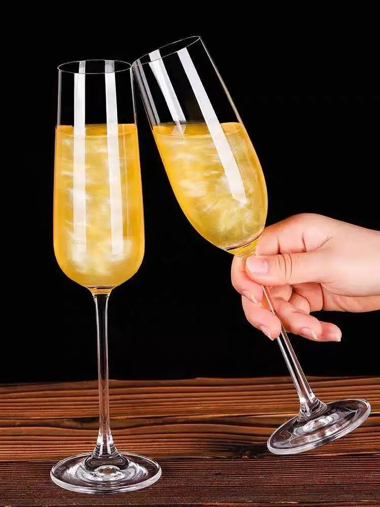 

2PCS/Home glass Champagne glass Chant lipstick glass Goblet creative bubbling sweet glass A pair of 2 Nordic Instagram style