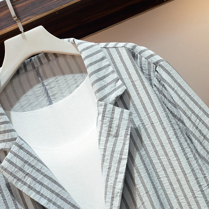 Летний полосатый комплект из трех предметов женский жилет размера плюс + куртка