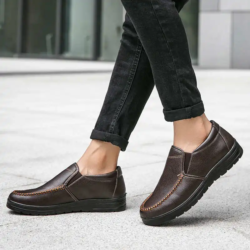 

Shoed Moccasins Men Zapatill Leather Sneakers Light Casual Shoes For Men With Free Shipping Lovers Dress Shoes Men Letni Tennis
