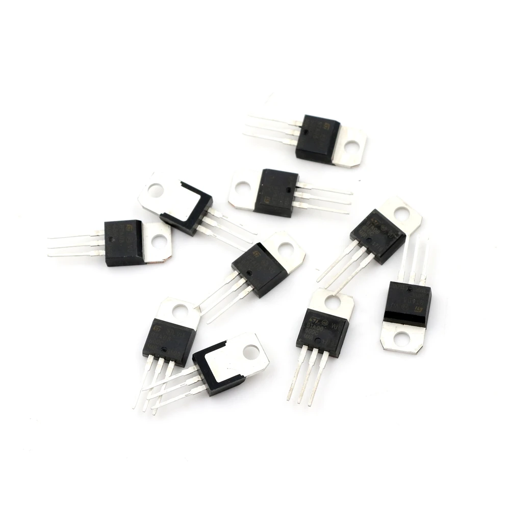 

10 Pcs BTA08-600C BTA08 TO-220 IC