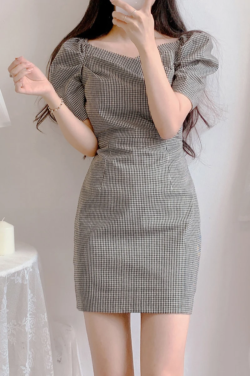 

2020 Summer Korean Vintage Square Neck Female Dress Plaid Puff Short Sleeve Bodycon Sexy Mini Women Vestidos