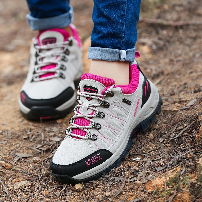 Hot sale Woman Trekking Ankle Boots Waterproof Women's Outdoor Hiking Shoes Comfortable Men's Mountain Shoes botas nieve hombre