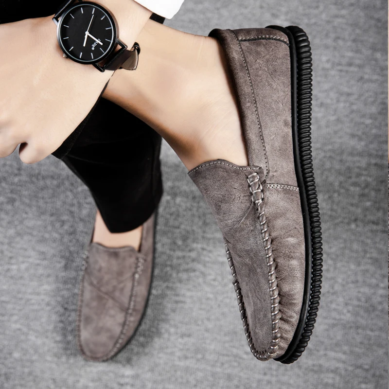 

Men Casual Shoes Leather Sneakers Breathable Tenis Masculino Light Footwear Slips On Male shoe Adulto Zapatos Hombre