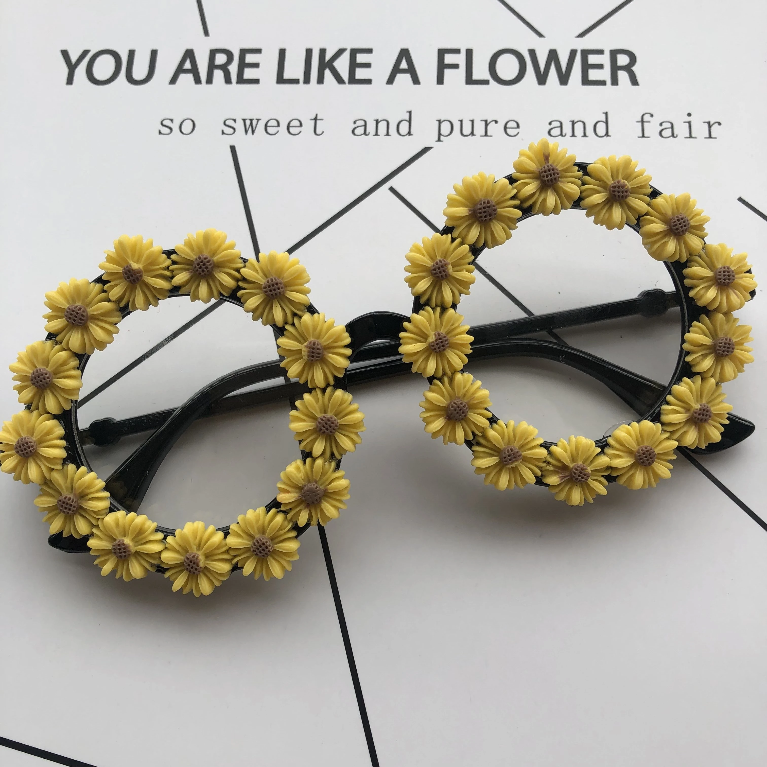 2019 Великолепные женские солнцезащитные очки круглые ручной работы с кристаллами