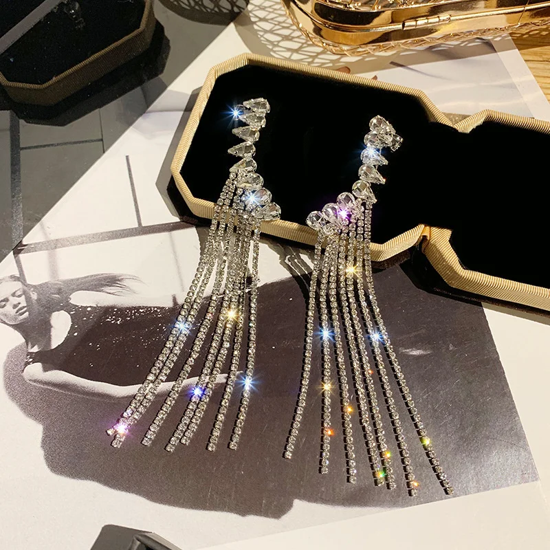 

Fashion Long Tassels Full Rhinestone Ladies Pendant Earrings Shiny Crystal Pendant Earrings Wedding Party Jewelry