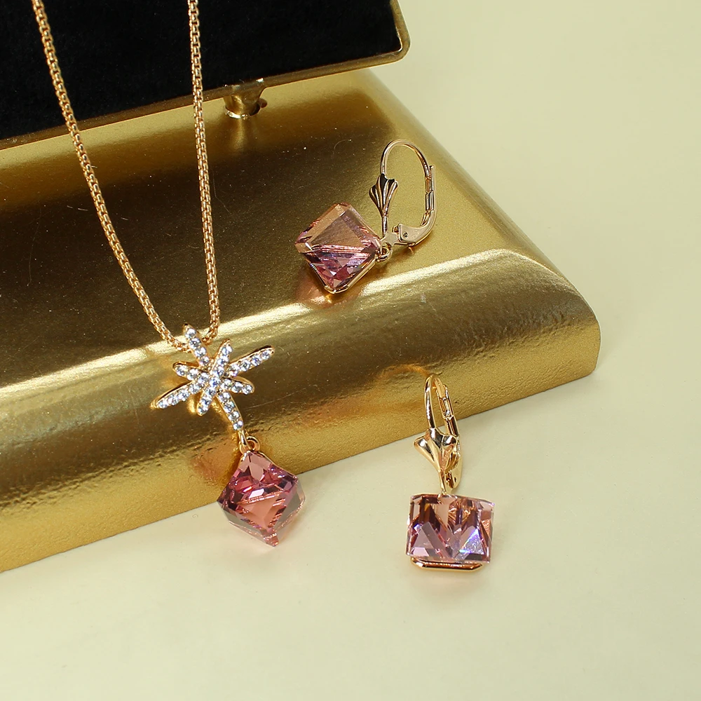 

SHOWP Wholesales Rose Gold Color Crystal Hoop Earrings Necklace Sets for Women Wedding Bridal Trendy Pink Square Jewelry Set