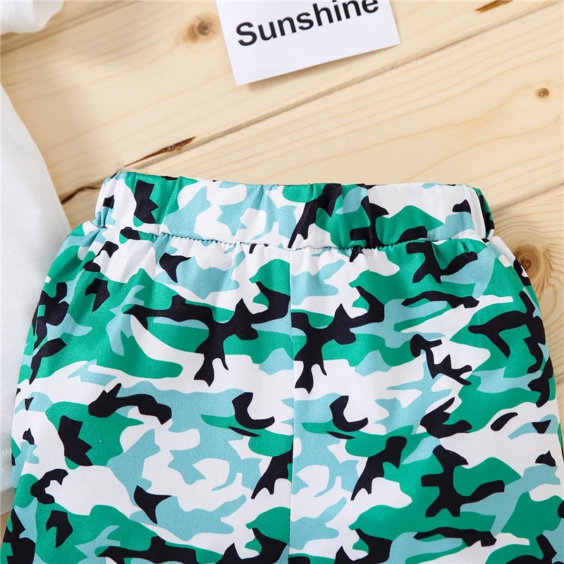 

Little Boys Short-sleeved Shorts Set Cartoon Dinosaur Round Neck Tops and Camouflage Short Pants