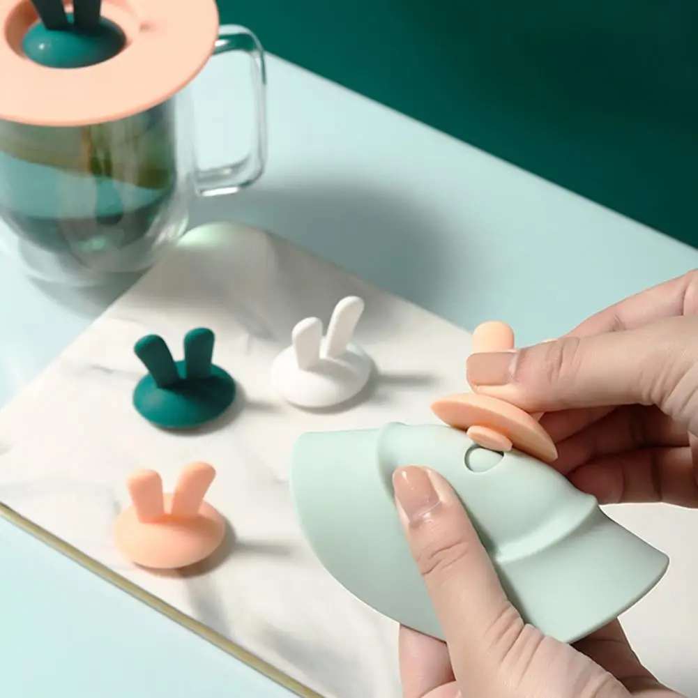 

Dustproof 3 Colors Cup Sealing Lid Mug Silicone Cover for Daily Life