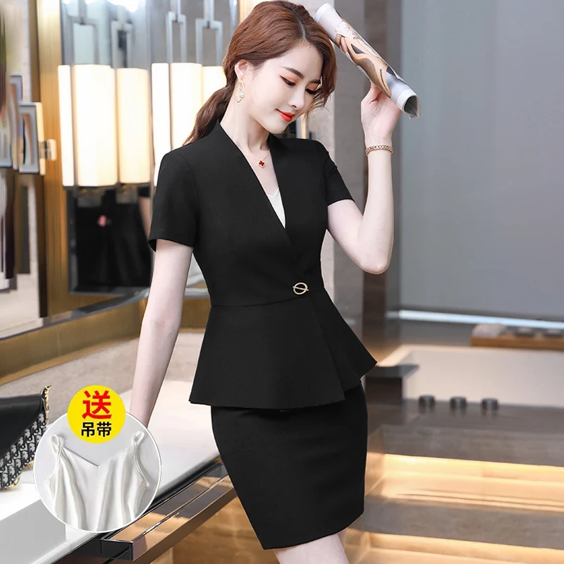 Женский деловой костюм черное пальто в стиле богини весна лето 2021| |