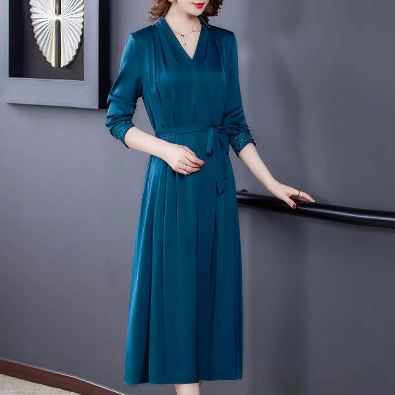 

Pure Color Silk Dress Women's New Spring 2021 Heavy Mulberry Silk Fashion Large Size Medium Length Dress