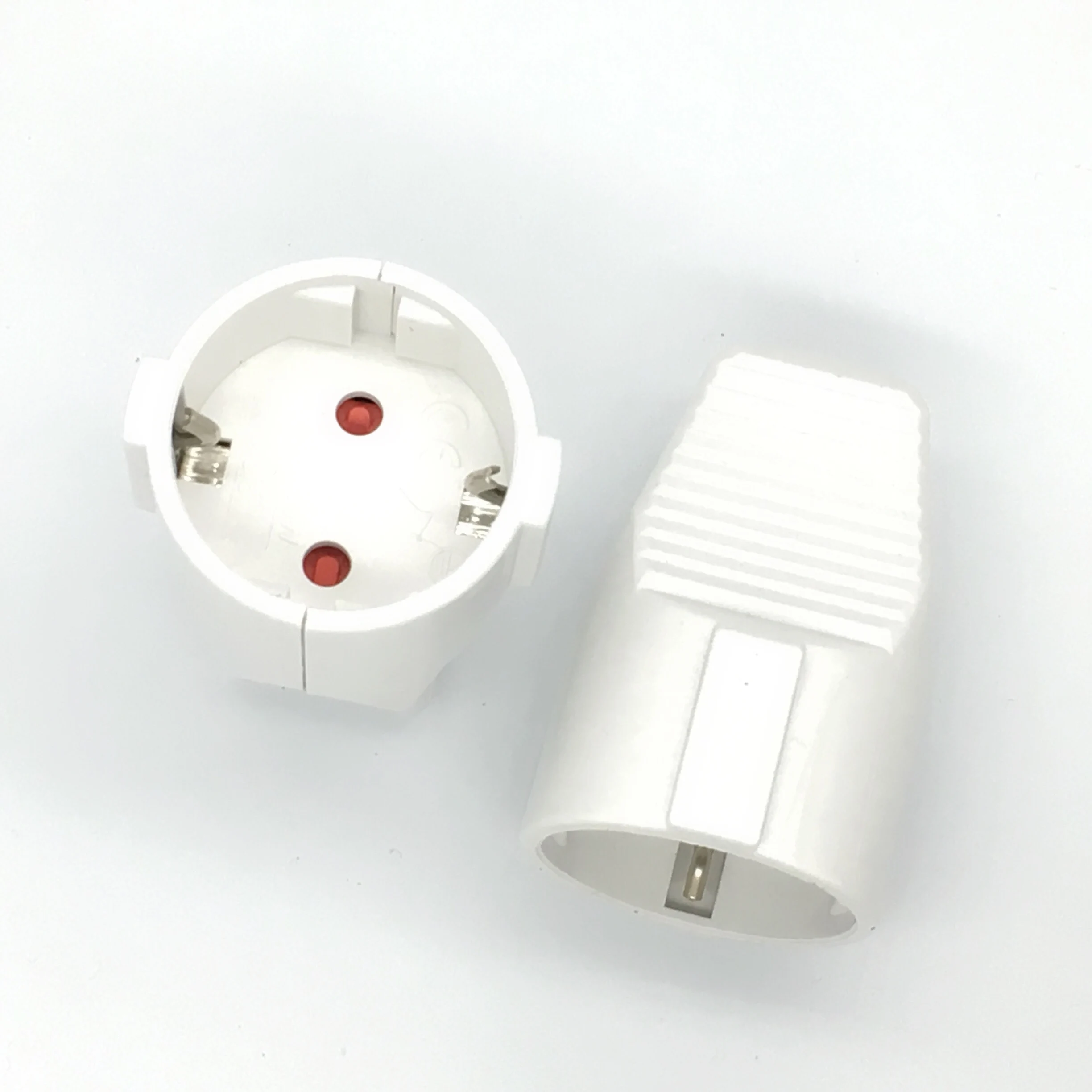 Штепсельная Вилка Schuko белая 250 В 16 А|Адаптеры для розеток| |