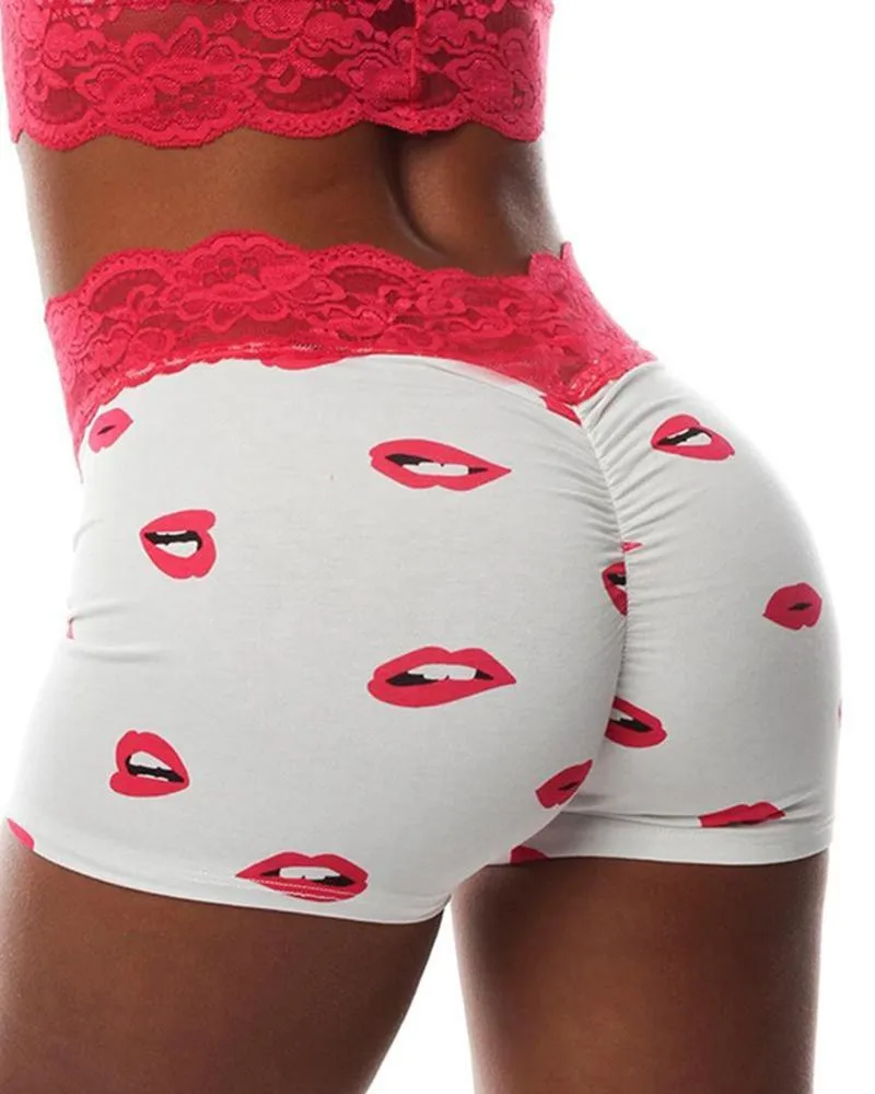 

hirigin 2021 New Fashion Sexy Women Booty Workout Shorts Lace Patchwork Trim Lips Print Elastic Waist Ruched Shorts Sleepwear