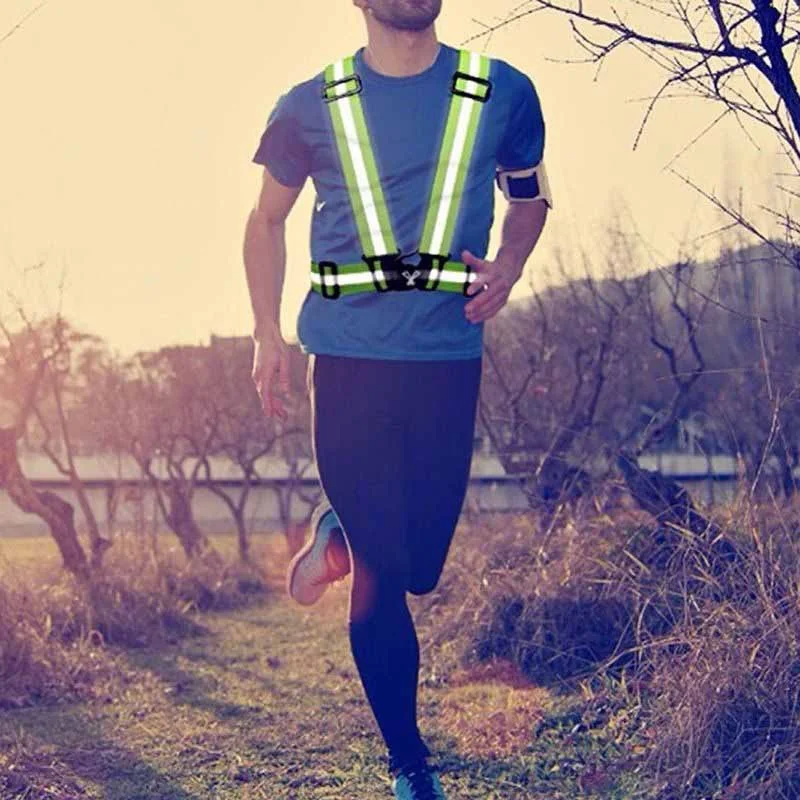 Регулируемый безопасный светоотражающий жилет с высокой зубчатыми полосками