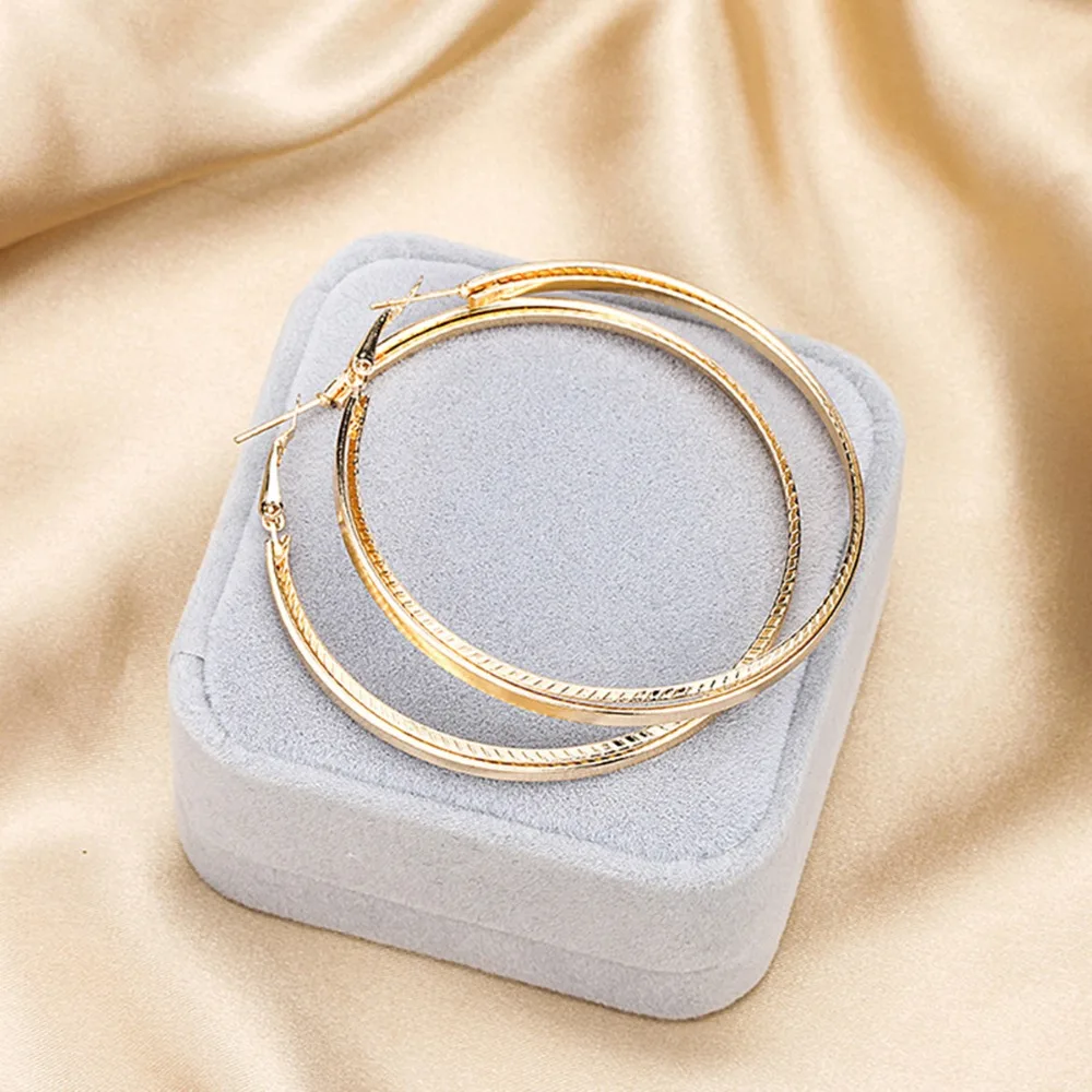 NCC-02 New Pearl Hoop Earrings for Women Exaggerates Oversize Pearl Circle Ear Rings Earrings Fashion Europe Nightclub Jewelry - Окраска металла: NCC-02
