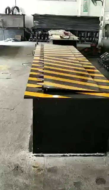 

Waterproof Security Products Barrier Road Blocker Spike For Anti Terrorism