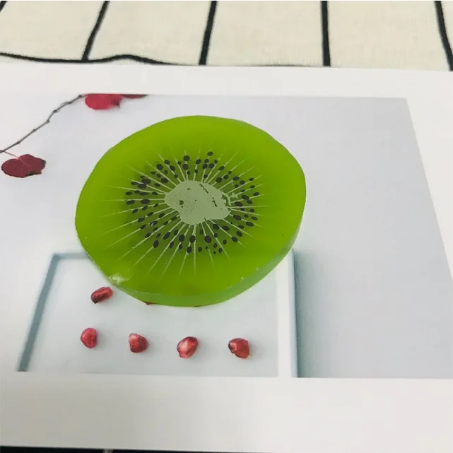 Kiwi slices 3 шт. искусственные фрукты высокая имитация клубника модель манго Орнамент Ремесло реквизит для фотосъемки Рождественское украшение для окон - Цвет: Kiwi slices