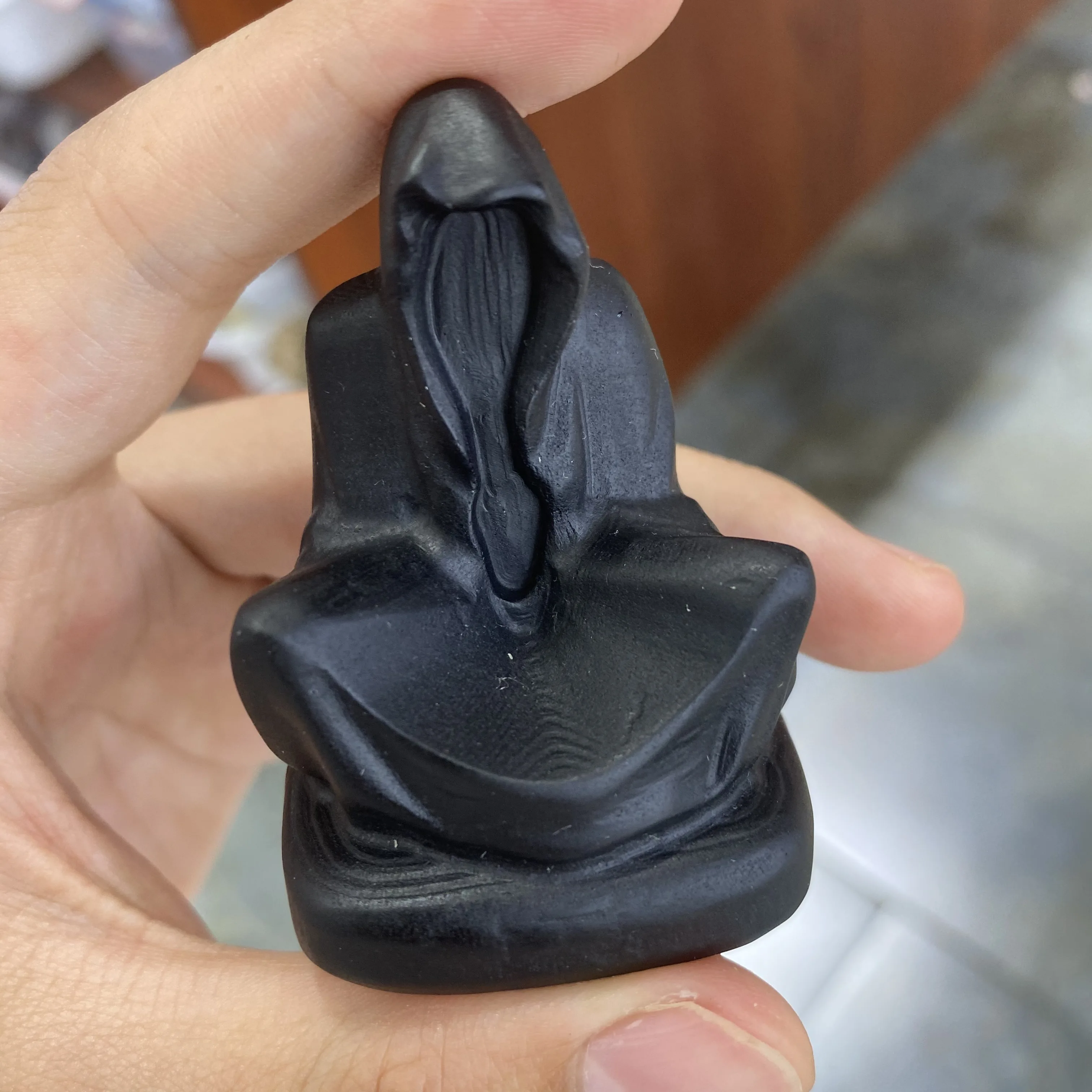

High Quality Natural Black Obsidian Sitting Statue Hand-Carved Crystal Healing Stone DIY Home Decoration LU