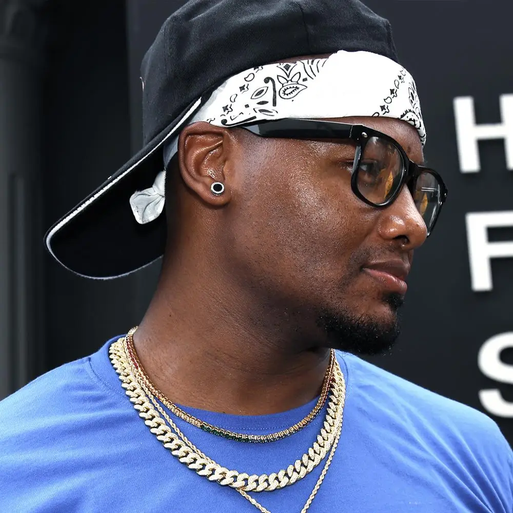 White Gold Stud Earring for Men Black Onyx Inlaid Round Earring Hip Hop Jewelry Punk Earrings