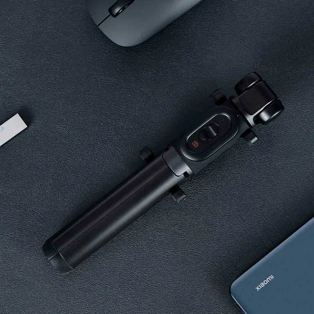 

Original Xiaomi Zoom Bracket Selfie Stick With Wireless BT Remoter Foldable Mini Tripod 360 Rotatable for iOS Android