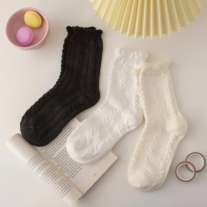 

Lolita Woman Socks Cotton Socks Women Cute JK Twist Socks Femme White Long Socks Ankle Dress Calcetines Mujer