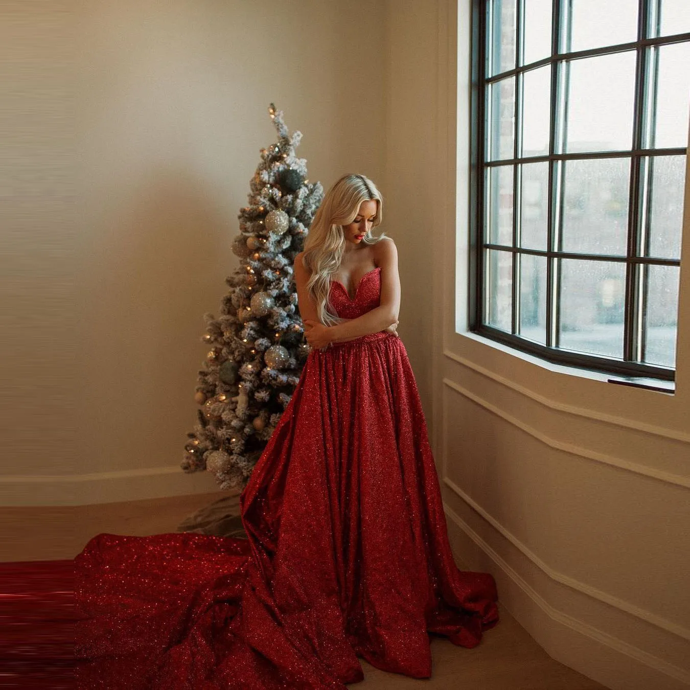 

Red Sexy Fashion Evening Dress Strapless Holiday Dress A-Line Floor Length With Train Sequins Prom Dress Custom Made Plus Size