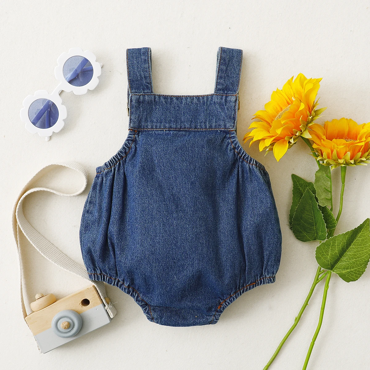 

0-18M Newborn Baby Boys Girls Casual Suspender Jumpsuits Sun and Rainbow Embroidered Print Denim Romper Bodysuits