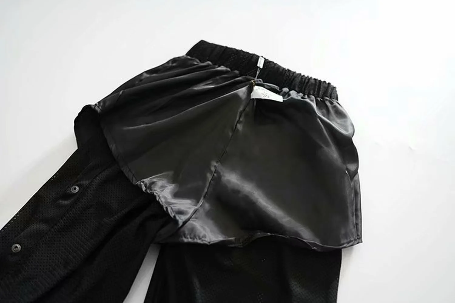 Брюки султанки женские длинные на пуговицах с разрезами по бокам свободные штаны