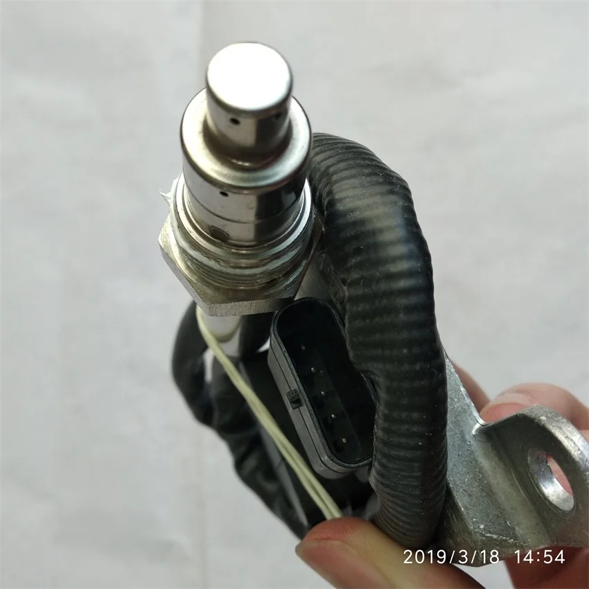 

Auto spare parts 11787587130 auto sensor 5WK9 6621K nox sensor