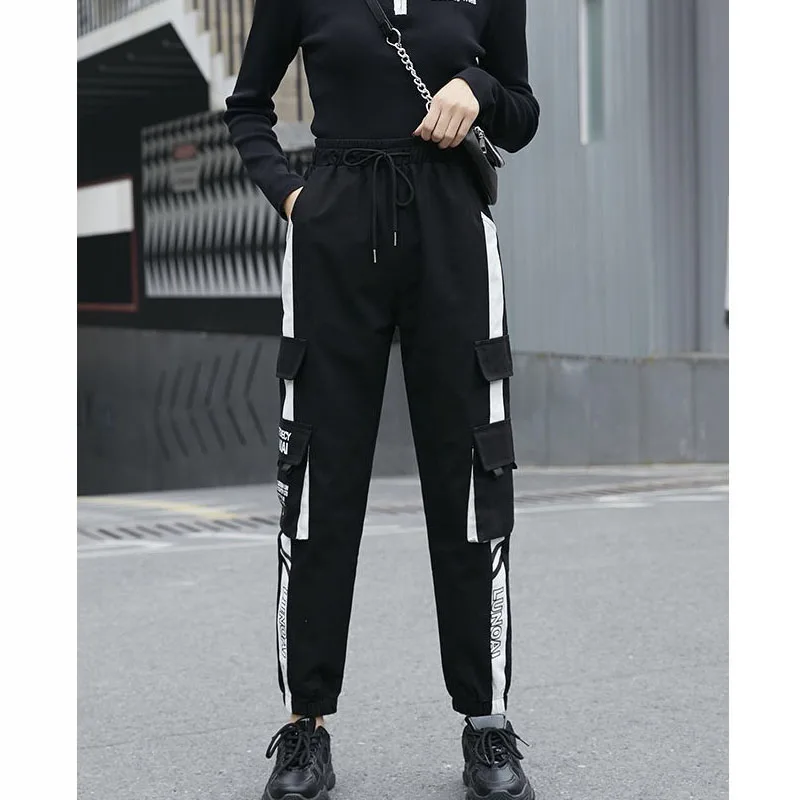 

Women pants Fashion Loose Cargo Pants Casual Big Pocket Streetwear Trousers Ladies Elastic Waist Ankle-length Jogger Pants