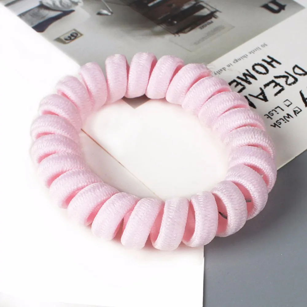 Резинка для волос со шнурком 1 шт. |