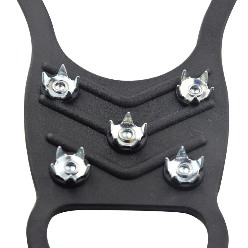 

8 Teeth Ice Gripper For Shoes Snow Crampons Anti-slip Ice Gripper Hiking Cleats Spikes Traction Ice Floes 8 Stud Shoes Grip