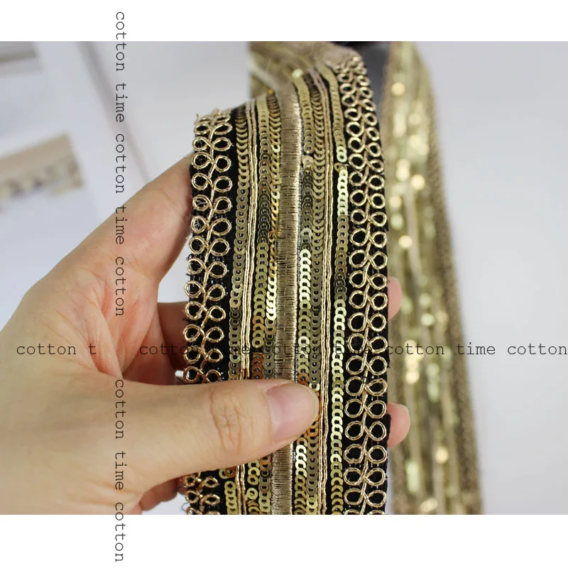 

Тесьма с золотыми блестками и вышивкой, 4 Ярда, 5 см