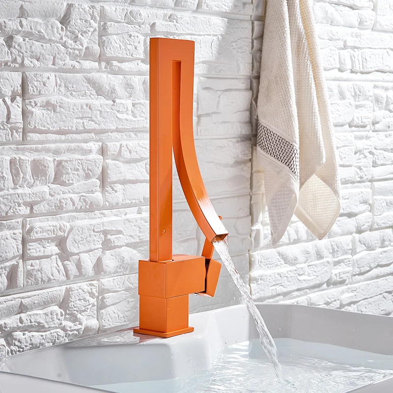 Матовый черный смеситель для ванной комнаты Suguword кран горячей и холодной воды