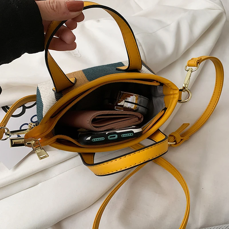 

Contrasting Color Handbag Female 2021 New Korean Fashion Wild Lady Shoulder Bag Casual Daily Beach Bag Female Crossbody Bag Tide