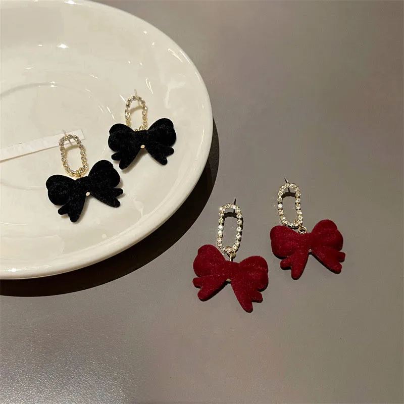 

Red Black Color Flocking Bowknot Dangle Earrings for Girl Korean Sweet Women Jewelry Shiny Crystal Rhinestone Trendy Earrings