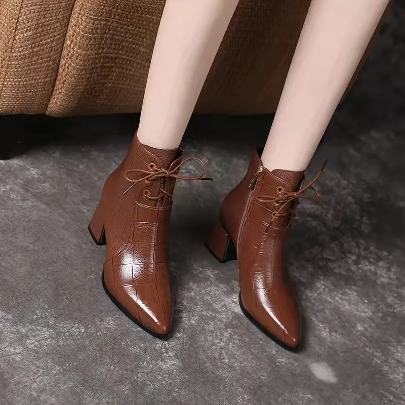 

2021 New Designers Popular Style Autumn Winter Ankle Boots Women Western Boots Woman High Heel High Top Boots Feminimo