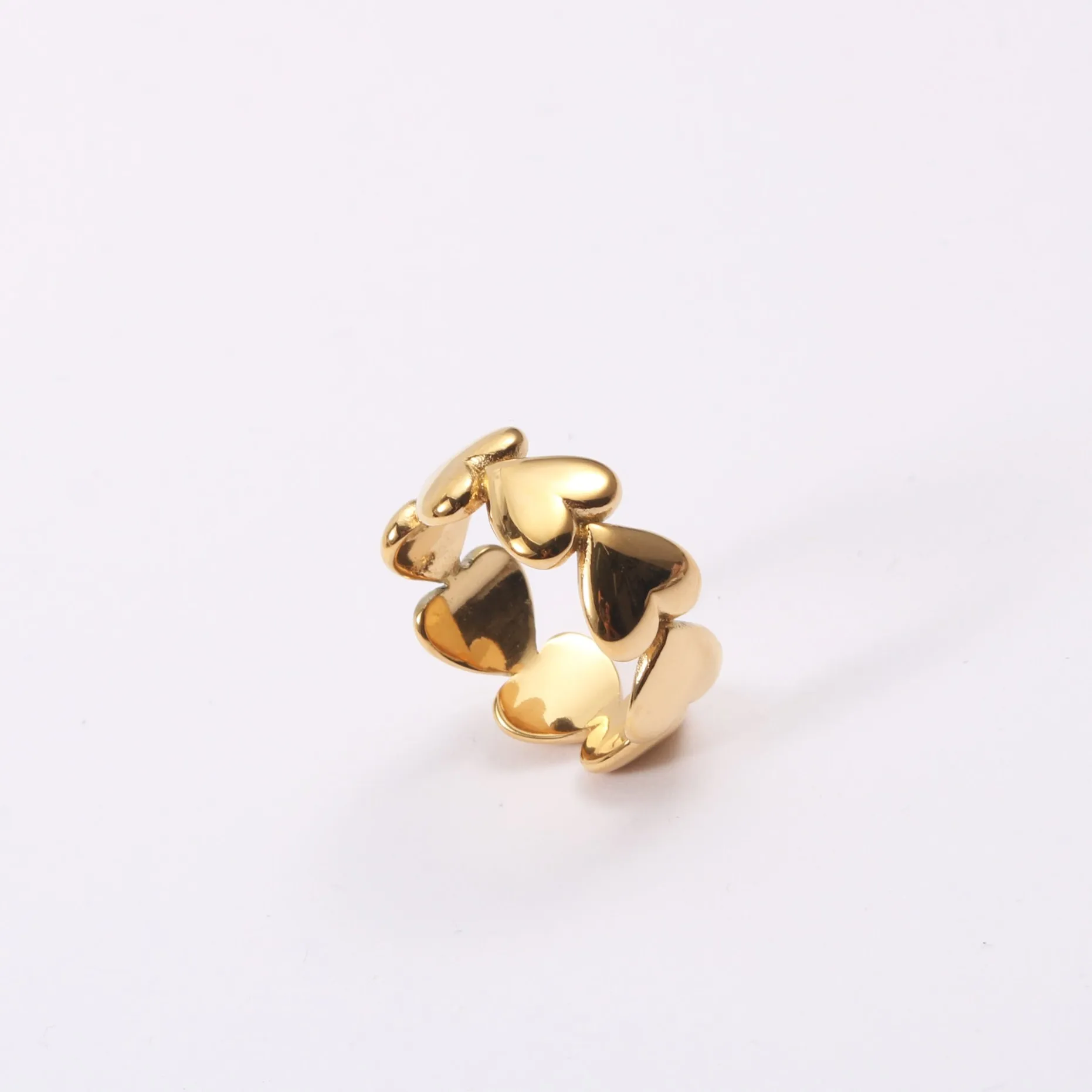

Love heart index finger ring ring female ins niche design cold wind personality hearts gold-plated ring titanium steel