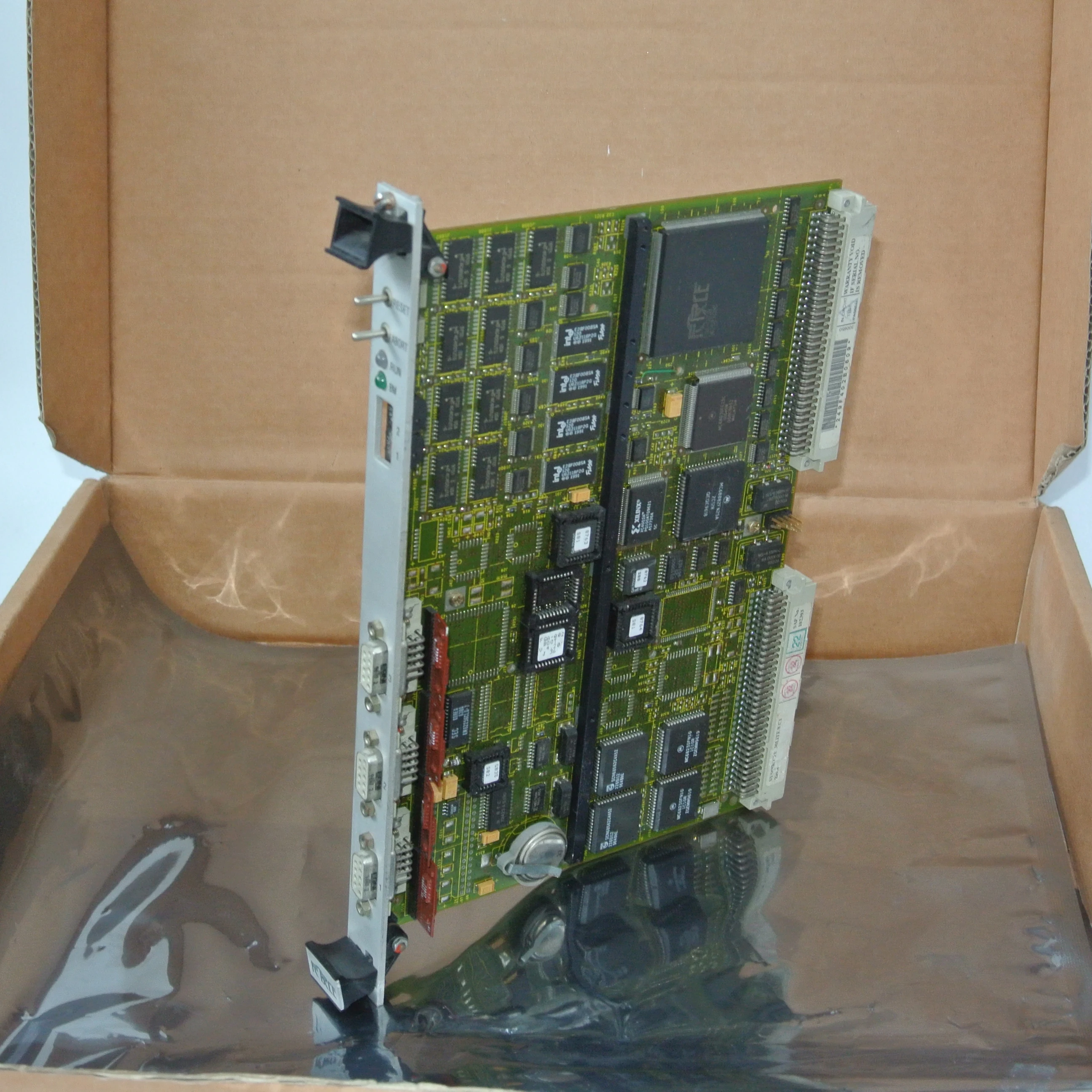

FORCE COMPUTERS SYS68K CPU-30 LITE/8/U