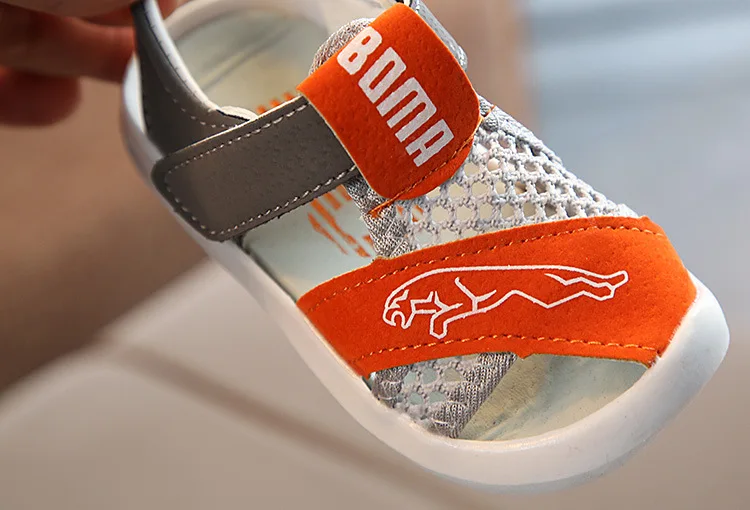 2020 Новая летняя детская одежда брендовая обувь с открытым носком для маленьких