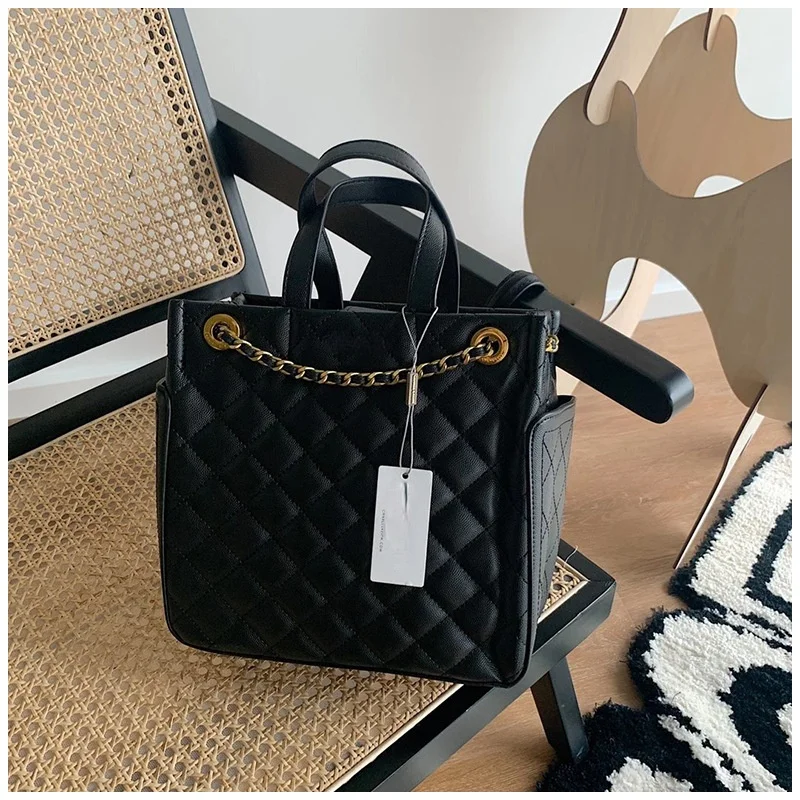 

New Women's Chic Bag Crossbody Bag Shoulder Bag Female Handbags for Women 2020 Big Diamond Pattern Bag