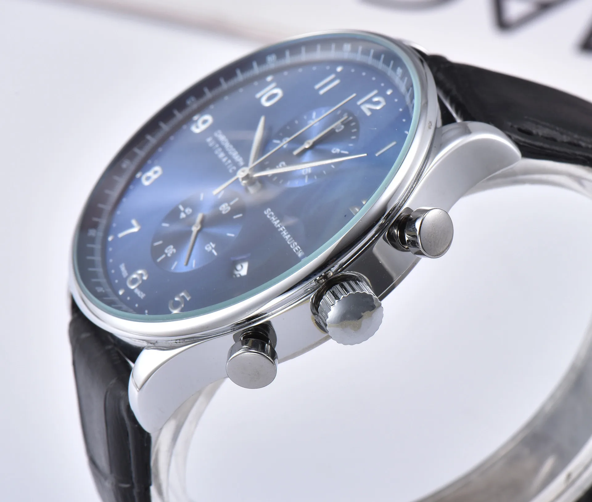 

New fashion classic men's high grade business watch waterproof watch wine barrel watch personality WATCH QUARTZ WATCH