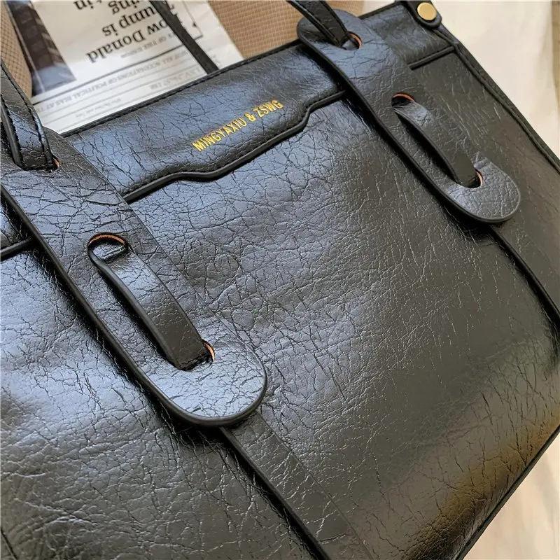 

Portable One-Shoulder Zipper Bags Winter Vintage PU Leather Handbag Belts Letter Print Capacity Handbags Travel Luxury Hand Bags